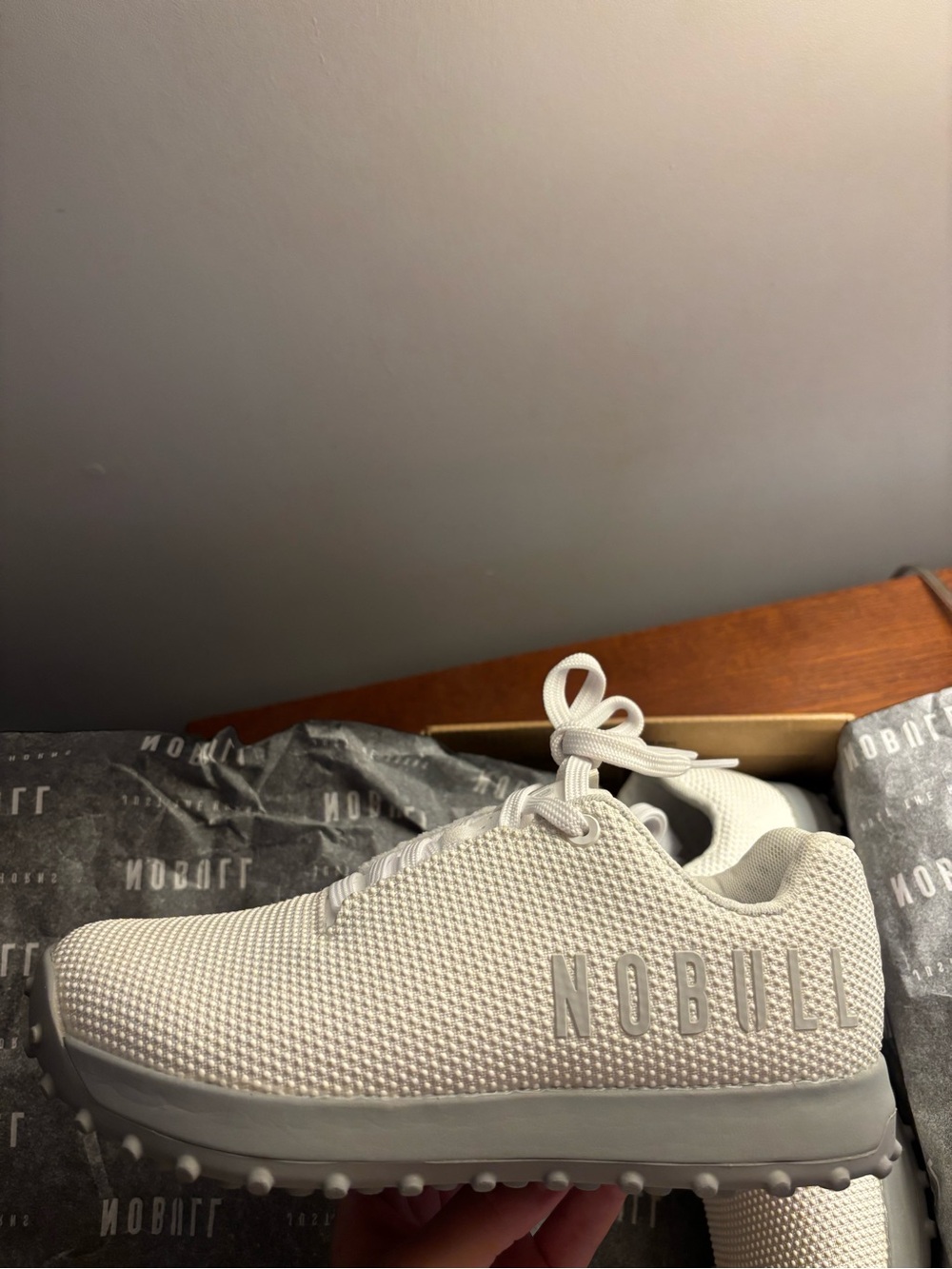 NOBULL White Textured Mesh Trainer